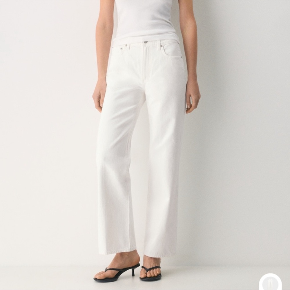 Denim Forum The Farrah Hi-Rise Wide Jean - Picture 2 of 6